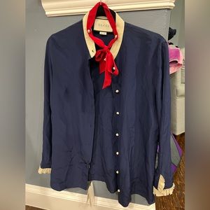 Gucci silk CDC shirt with ruffle. Traditional Gucci color scheme. Size 42. NWT.
